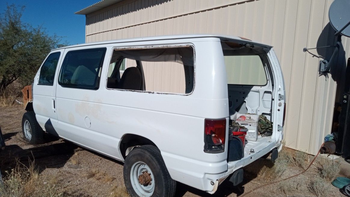 2008 Ford Econoline