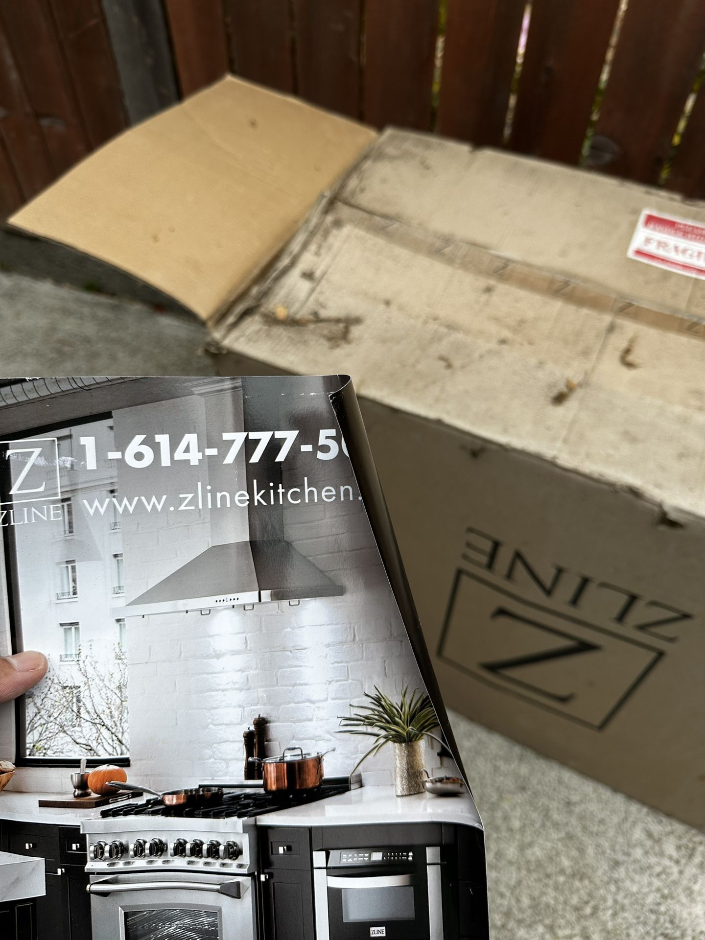 Zline 36” Ducted Wall Mount