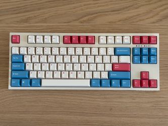 Leopold FC750RBT V2 Coral Mechanical Keyboard