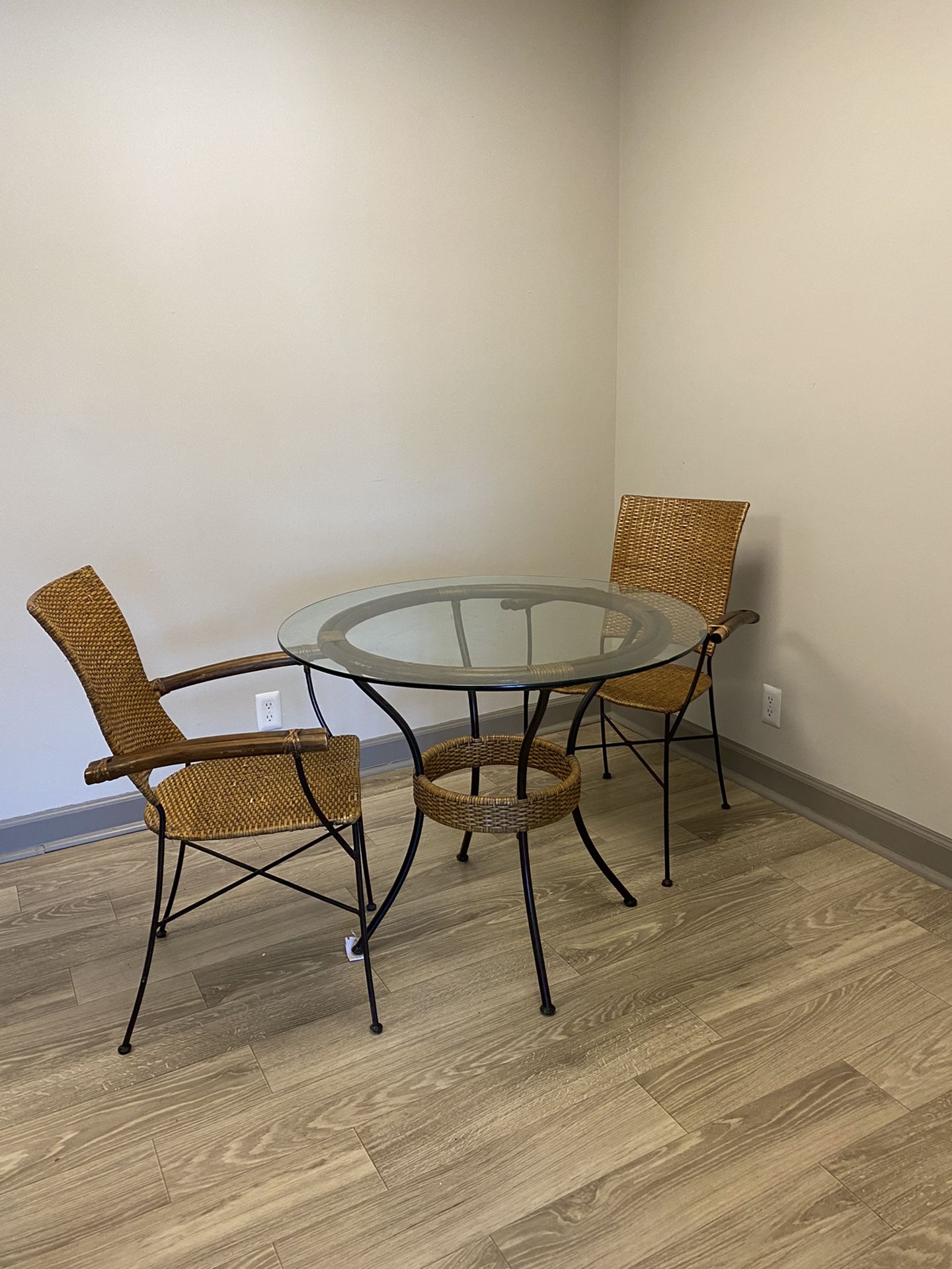 LIKE NEW- Glass Kitchen Table w/ 2 Matching Chairs