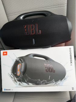 JBL bombox 4