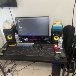 Mid Range Gaming PC with 165hz Monitor (Send offers)