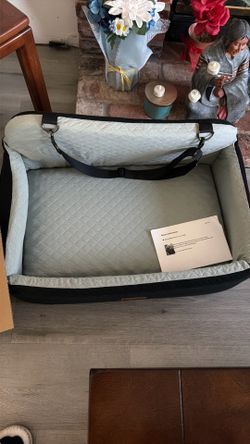 Travel bed