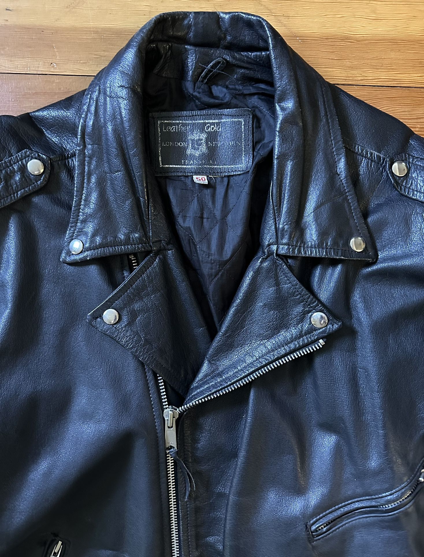 Black Leather Motorcycle Jacket Mens XL 50 vintage 