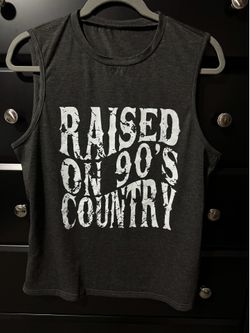 New. Women’s Size Large Raised On 90s Country Graphic Tank Top