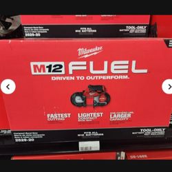 Milwaukee New Band Saw 12M Fuel Brushless 