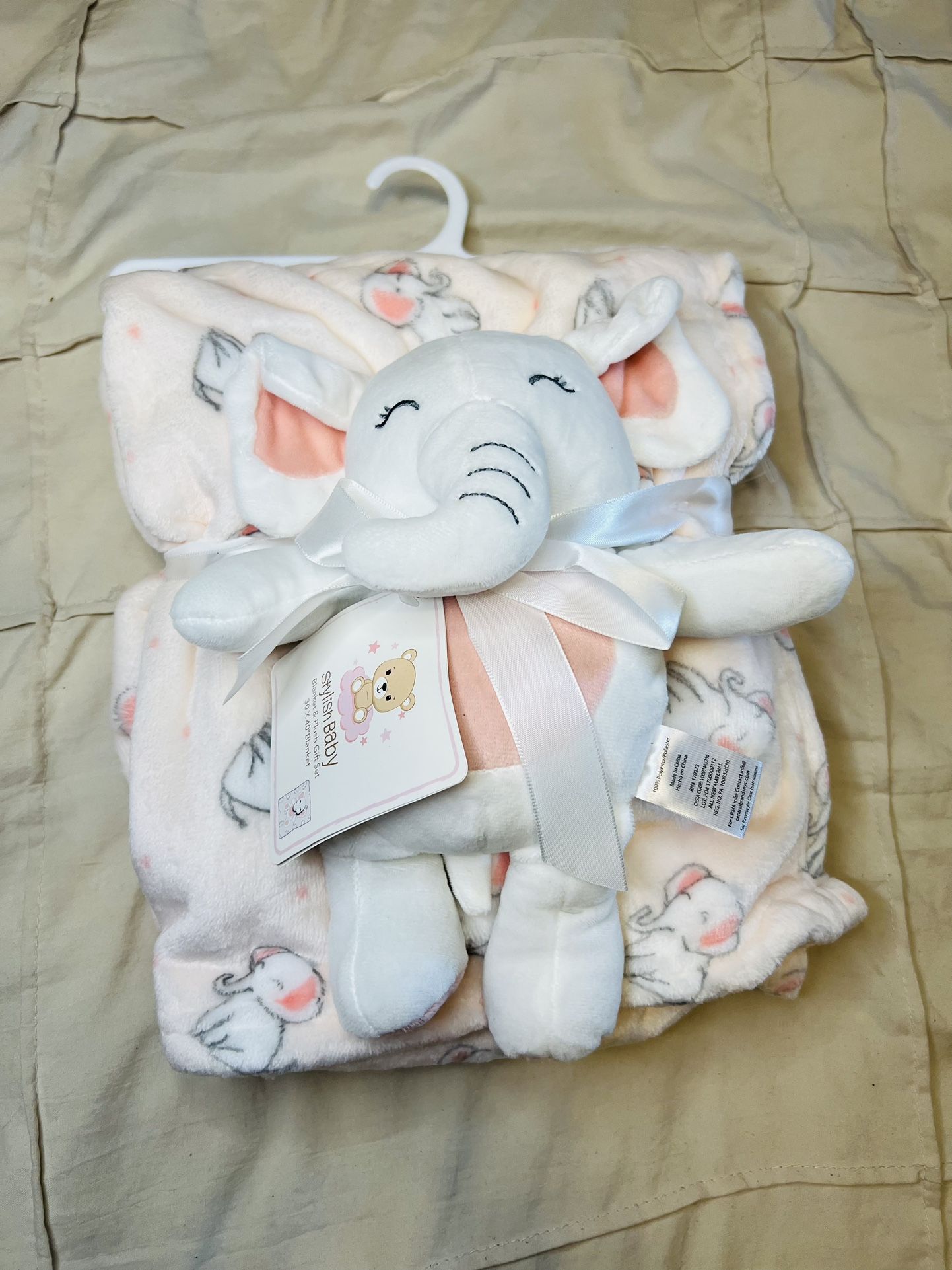 New Blanket & Plush Gift Set 