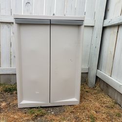 Sterilite Storage Cabinet For In Penn Hills Pa Offerup