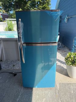Frigidaire refrigerator 30 x 66 brand new