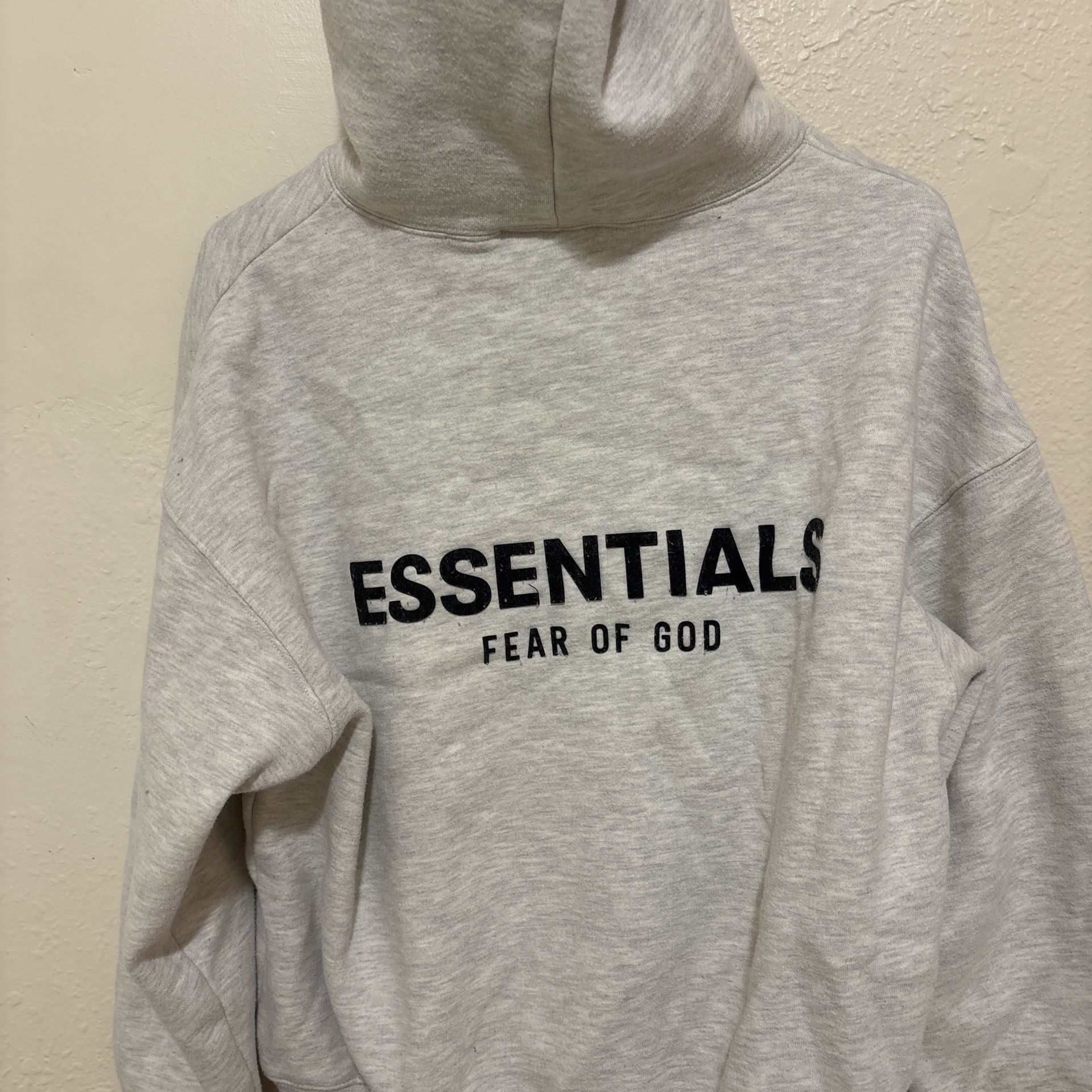 essentials hoodie. Need gone asap!