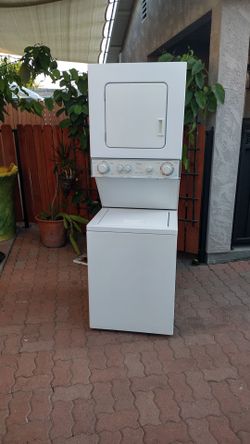24 inch wede stackable washer gas dryer