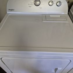 Whirlpool Electric Dryer - Auto Dry & Wrinkle Shield - Excellent Condition!