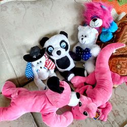 Six Assorted New Stuffed Animals / Great Gifts Great Deco