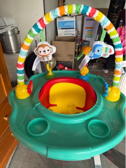 Baby sit play