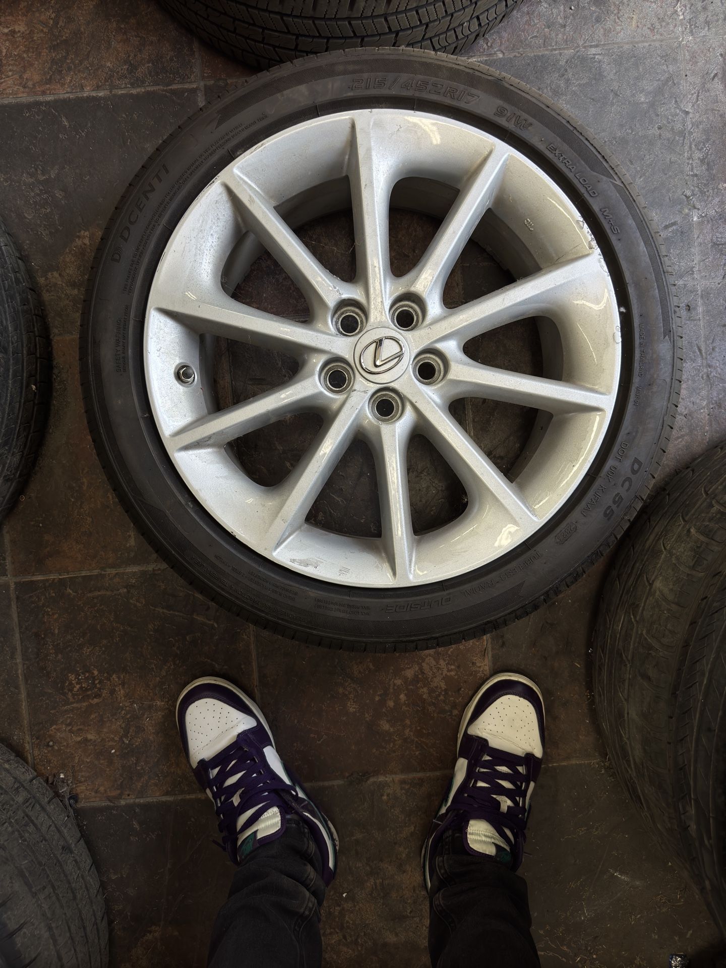 11-17 Lexus Ct200 Wheels