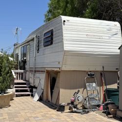 33ft Trailer