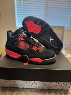 Retro 4 Red Thunder Size 10.5 New In Box