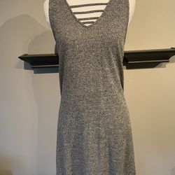 Grey/Black/white v-neck Dress
