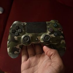 PS4 Controller 