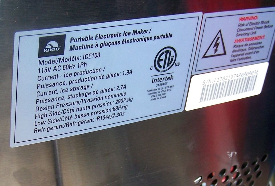 IGLOO Portable Electronic Ice Maker Machine Model (ICE103) TURNS ON BUT