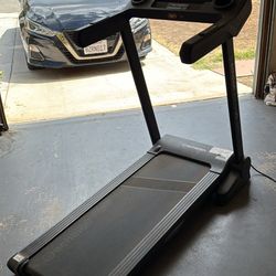 Echelon Treadmill 