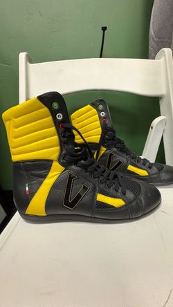 Black and Yellow High-Top Boxing Shoes