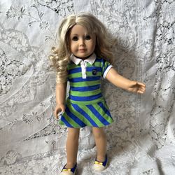 2010 American girl doll Retired Girl Of The Year Lanie Holland