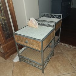 Wicker And Metal Dresser, Matching Mirror And 2 Night Stands Lamps $20 Each