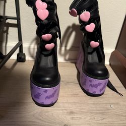 Monster High X YRU Draculaura Shoes