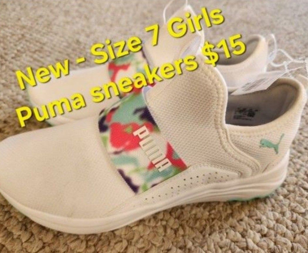 New - Girls Sz 7 Puma Tennis Shoes $15