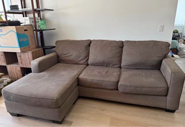 Brown Sectional Sofa – Great Condition