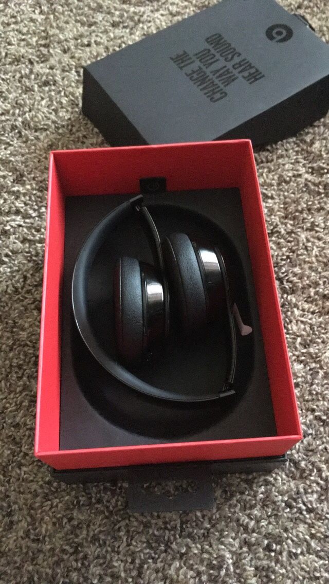 Beats wireless 3