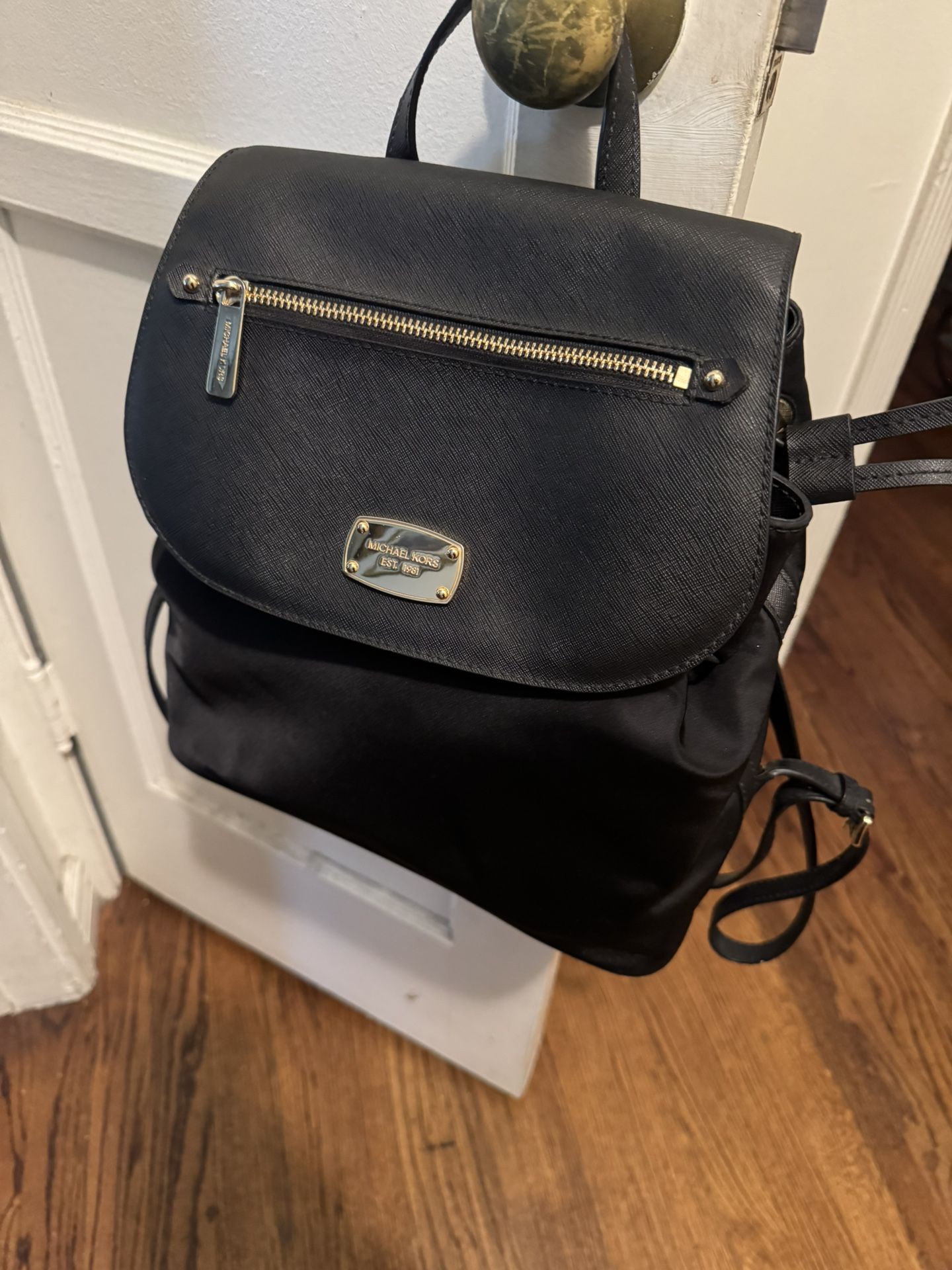 Like New!!! Michael Kors Backpack
