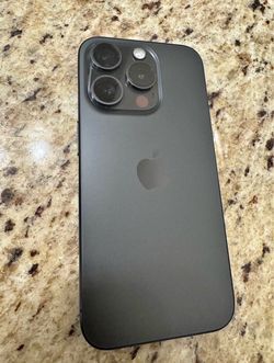 iPhone 15 128gb unlocked