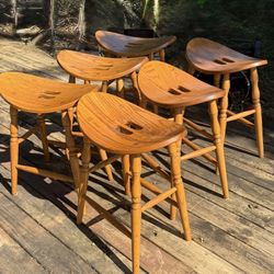 Large, Heavy Wood Table With 6 Stools 