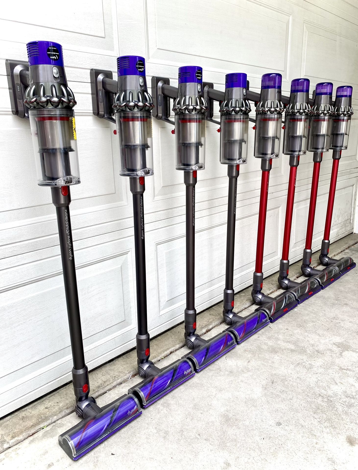 Dyson Cordless Vacuum Cleaner (s) -FULLY REFURBISHED - 30 Day Battery Warranty