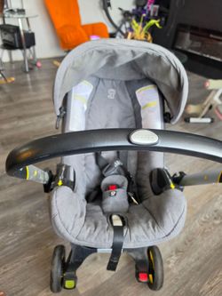 Doona Infant Car Seat Stroller