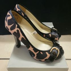 Mossimo High Heels Size 6