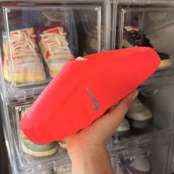 Nike Mind Slide Solar Red 