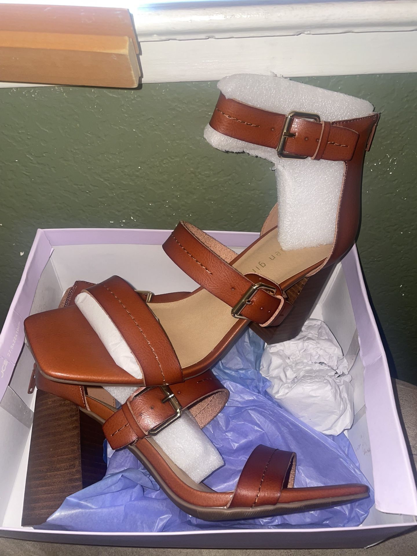 New Ankle Strap Heels, Madden Girl, 9.5