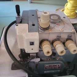 JUKI Industrial Overlock Sewing Machine 