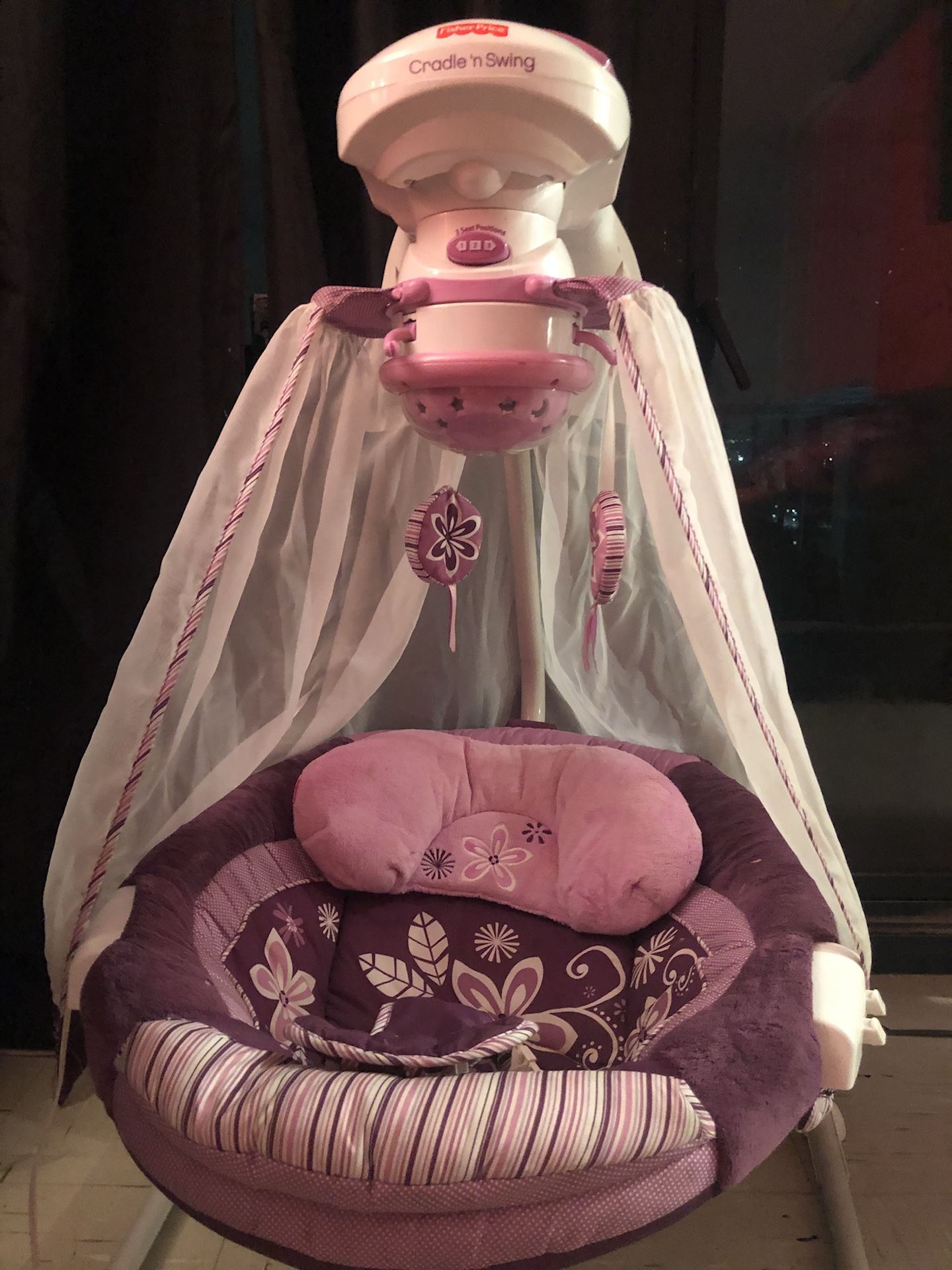 Cradle & Swing