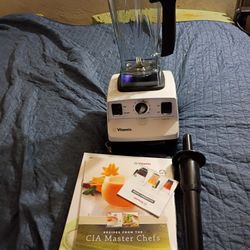 Vitamix Professional Series Blender