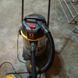 Stanley Car Vacuum 