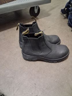 Sketchers shoes