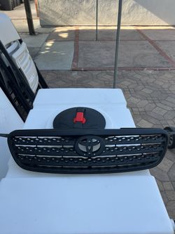 Toyota Corrola Grille