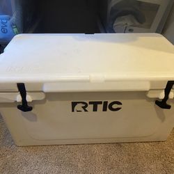 RTIC 65 QT ultra Tough Cooler 