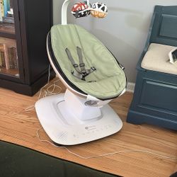 Mamaroo swing