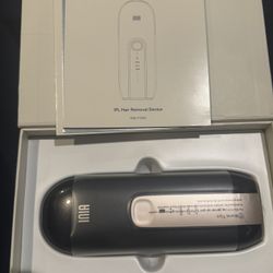 INIA Fond IPL Hair Removal Device. 