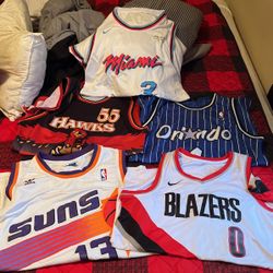 Throwback NBA Jersey’s Size XL